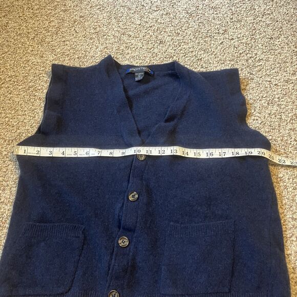 Architect Womens 100% Lambswool Sweater Vest Size L Academia Quiet Luxury Button - Picture 5 of 6